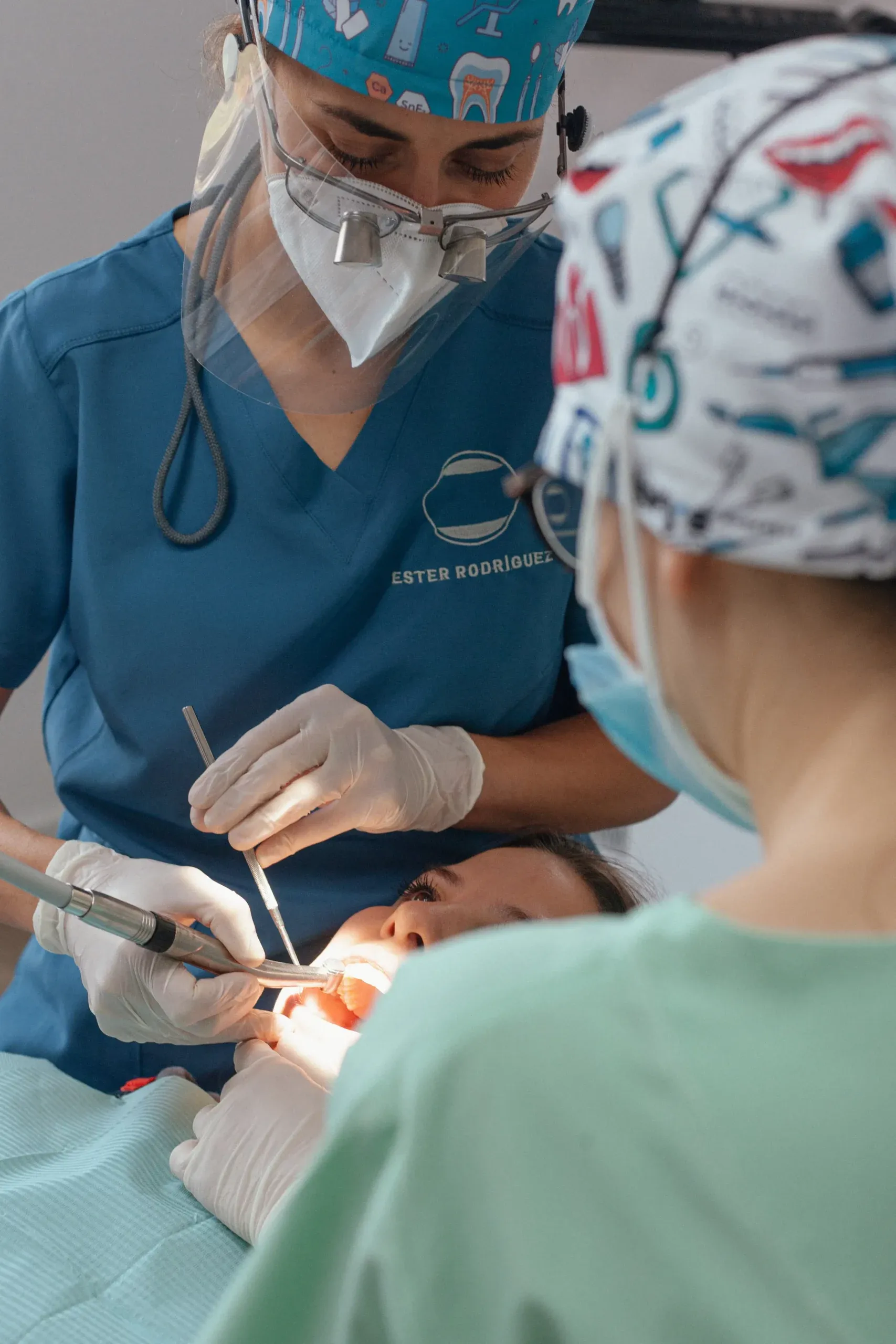 Odontología conservadora en Salamanca - Ester Rodríguez Clínica Dental