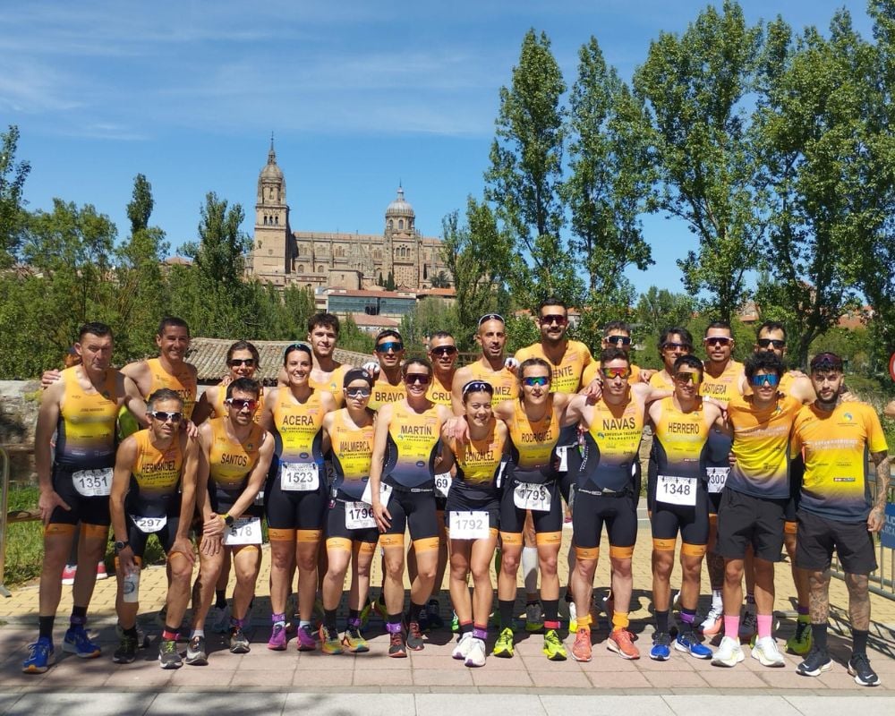 Ester Rodríguez Clínica Dental y Escuela Triatlón Salmantina