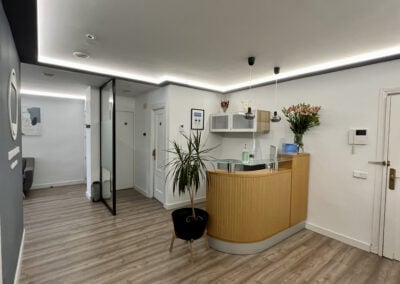 Ester Rodríguez - Clínica Dental en Salamanca