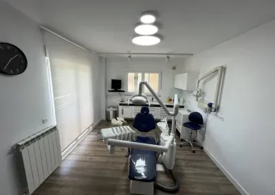 Ester Rodríguez - Clínica Dental en Salamanca