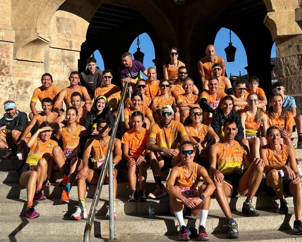 Ester Rodríguez Clínica Dental y Escuela Triatlón Salmantina